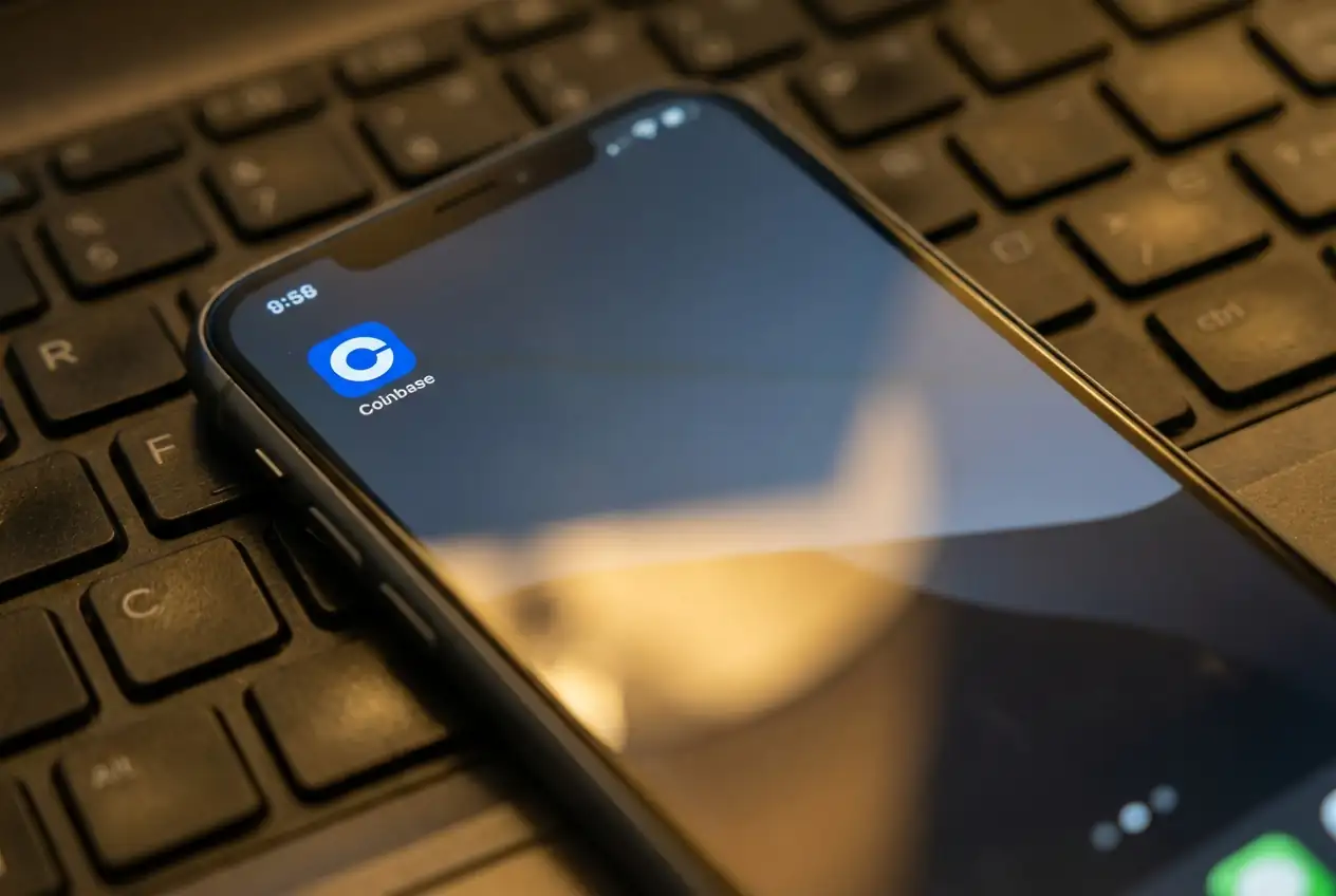 Coinbase Gains on Analyst Confidence as Stock Rallies with Broader Crypto Market