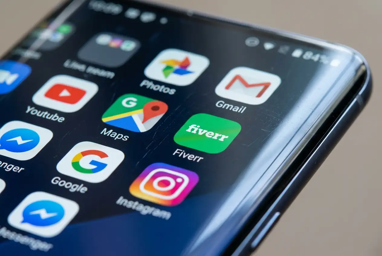 Fiverr International's third quarter revenue of $91M and $0.43 EPS beat expectations despite buyer contraction