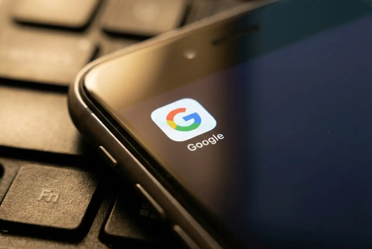 Google launches Eloquent on iOS, challenging Apple with offline AI dictation