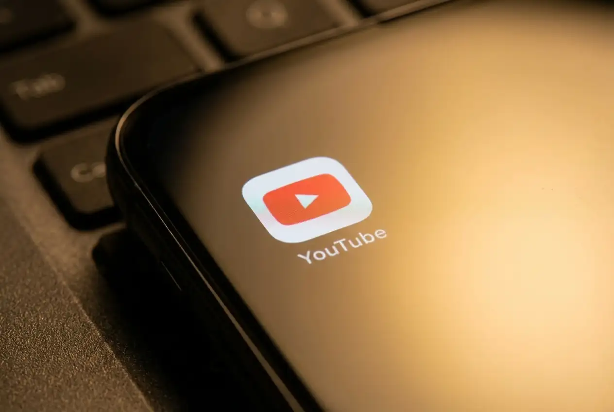 Google and Meta Trial Stalls as Jury Deadlocks Over Youth Addiction