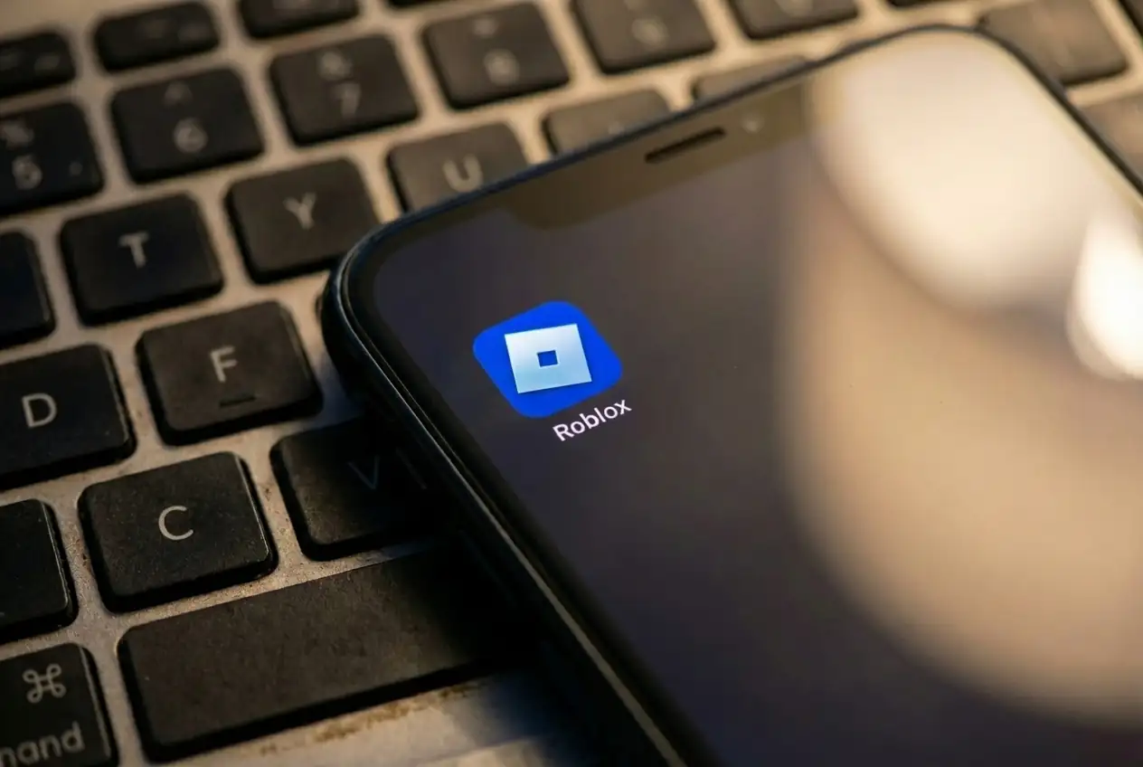 Roblox to take cut of creator sponsorships, overhauling ad policies