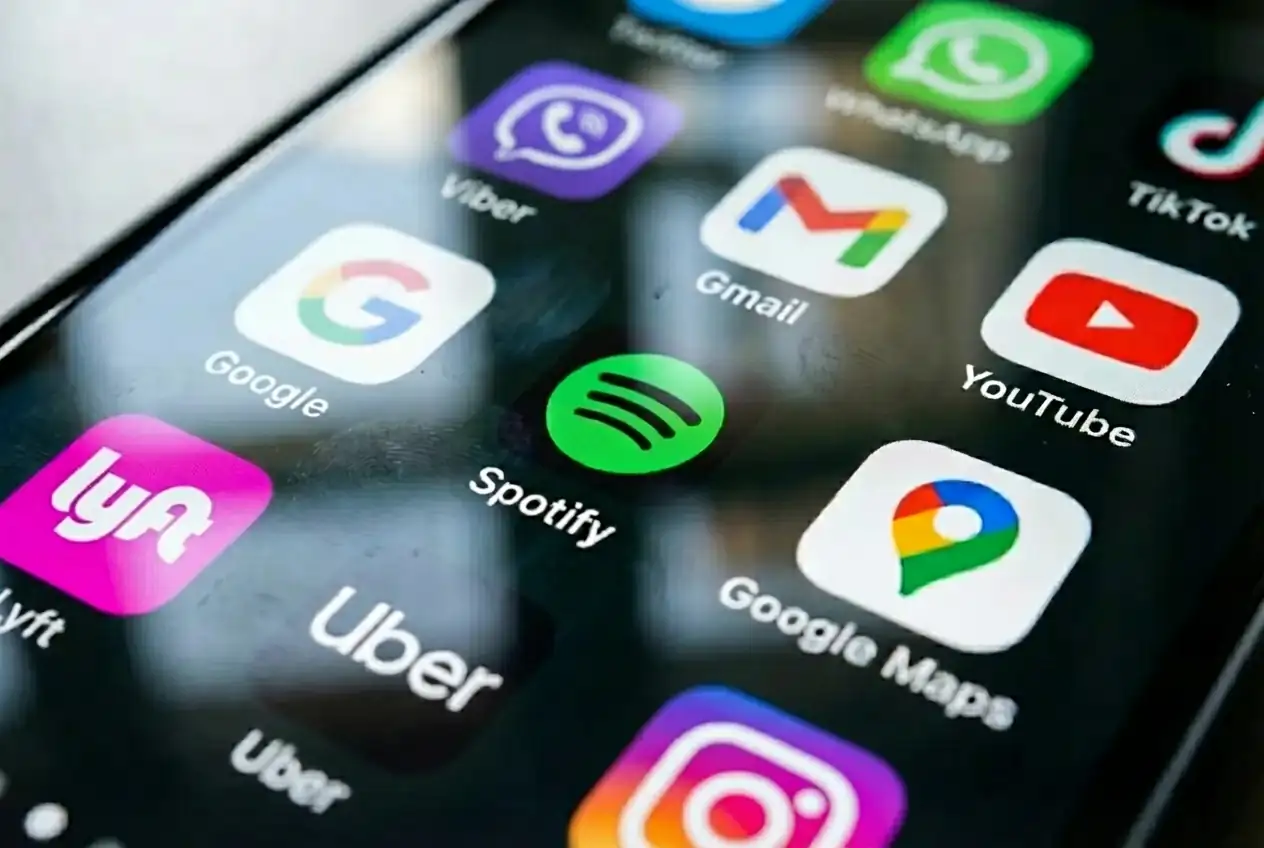 Spotify shares climb 3%, driven by ad growth and price hikes